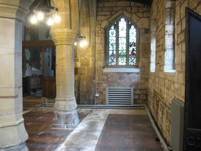 Nave RHS from the doorway