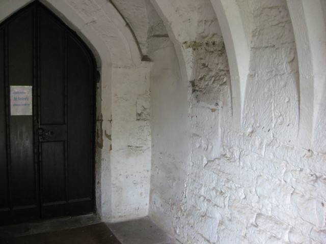 Porch from outside from the left