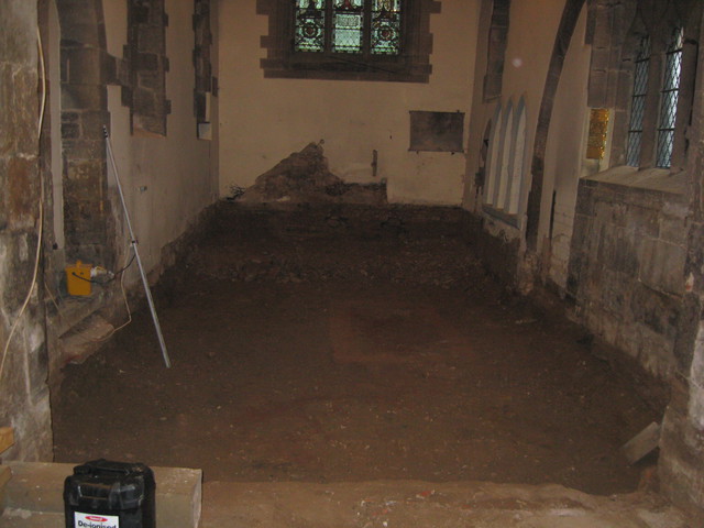 Getting ready for the new floor: The Chancel down to ground level (Photos: 19/10/2017 KFE)